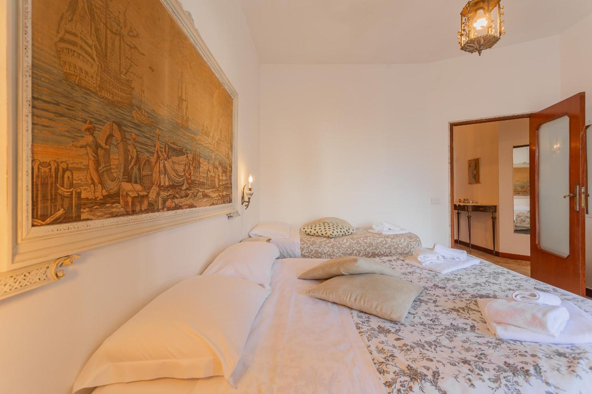 Apartment Golden And Silver By Wonderful Italy